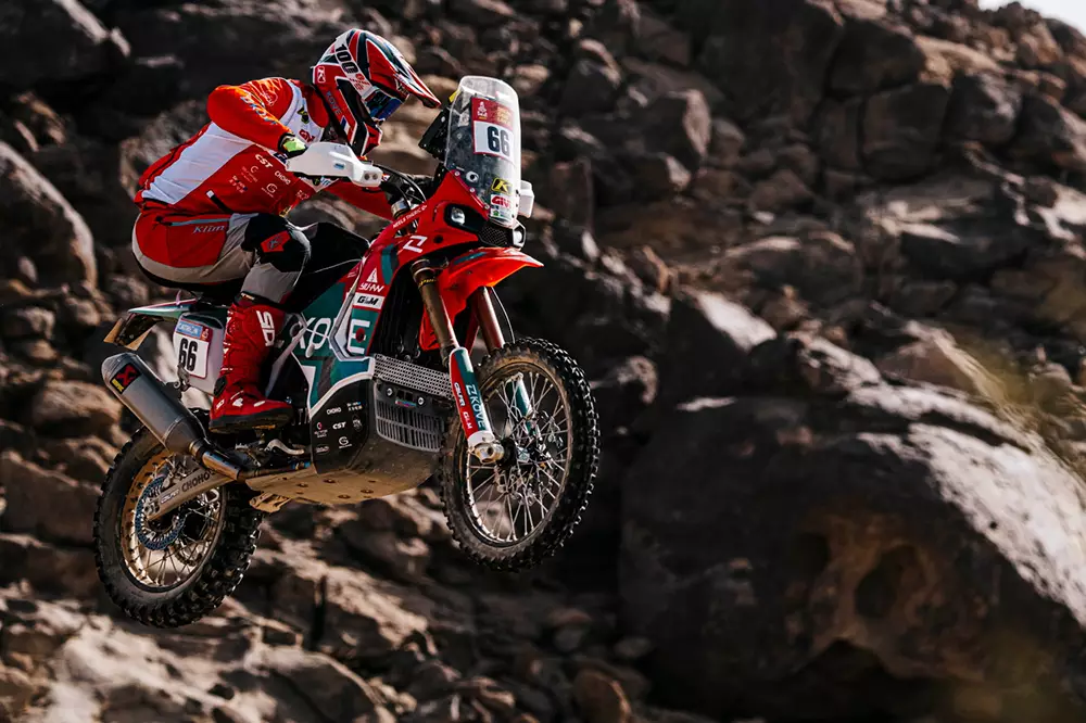 KOVE DAKAR 2025 VICTORY BELONGS TO US