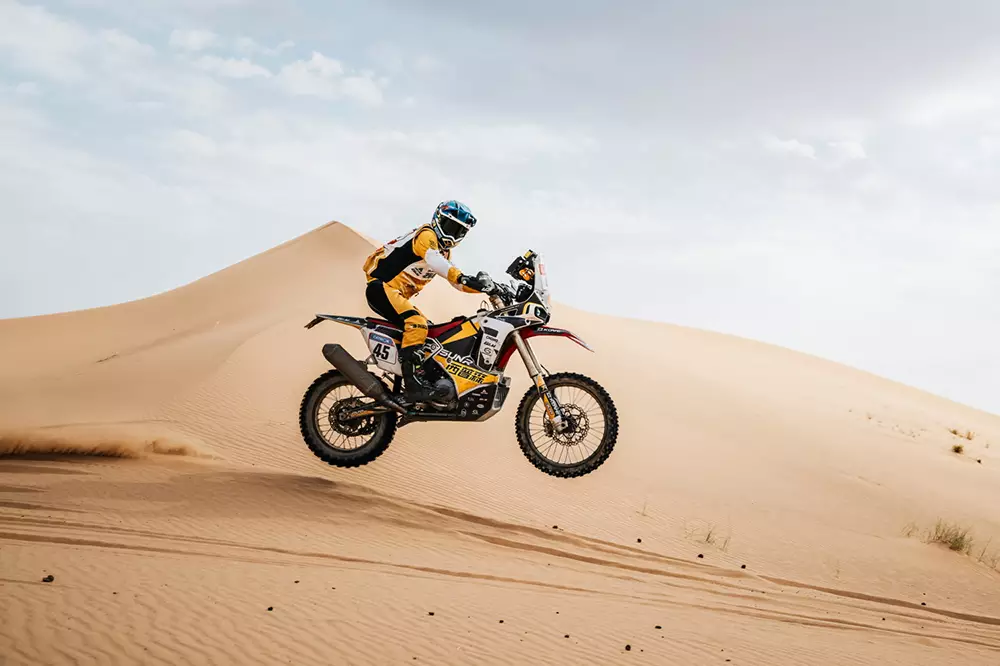 KOVE DAKAR 2025 VICTORY BELONGS TO US