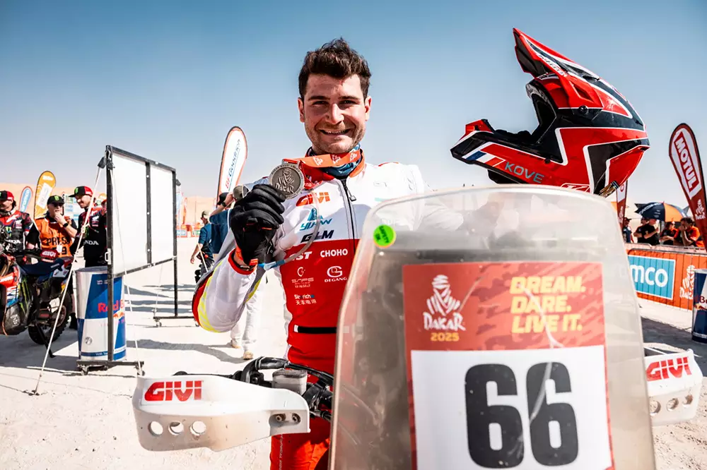 KOVE DAKAR 2025 VICTORY BELONGS TO US