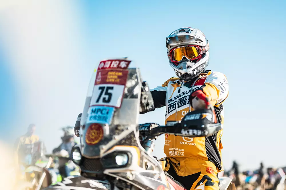 KOVE DAKAR 2025 VICTORY BELONGS TO US