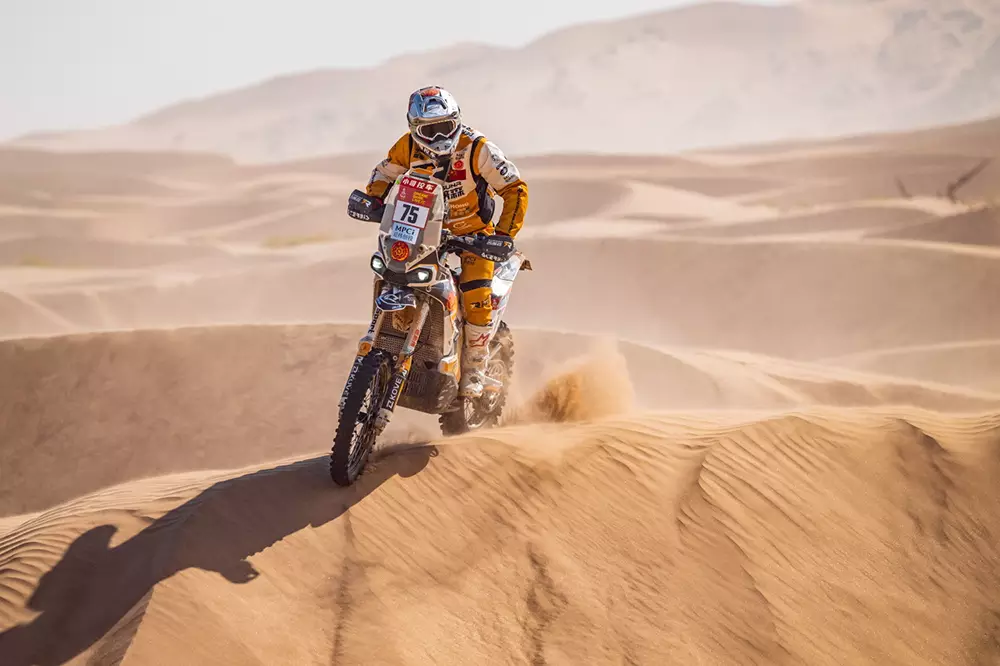 KOVE DAKAR 2025 VICTORY BELONGS TO US