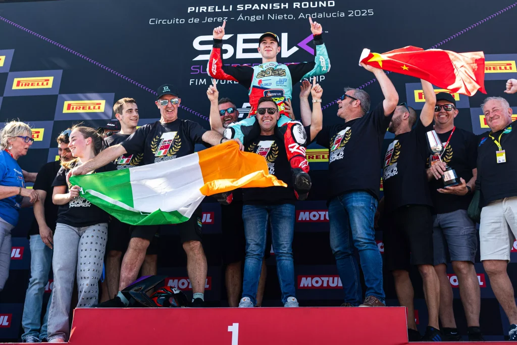 KOVE Road Racing WorldSSP300 Jerez Round Action Photo