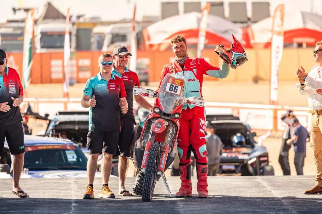 KOVE rally rider navigating Dakar Rally 2026 sand dunes