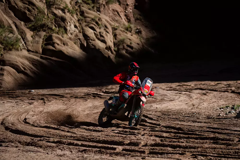 TAKLIMAKAN RALLY ALL STAGE CHAMPION AND OVERALL CHAMPION