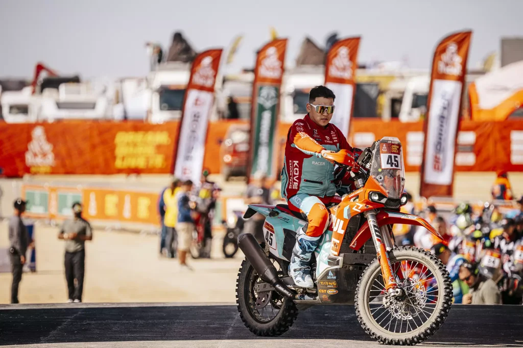 KOVE Rally Team crew at Dakar Rally 2026 start area