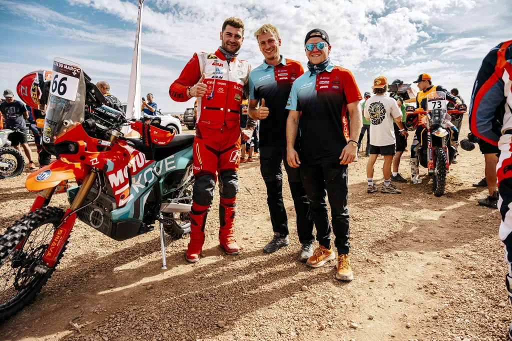 KOVE Rally Team Group at Rallye du Maroc desert stage